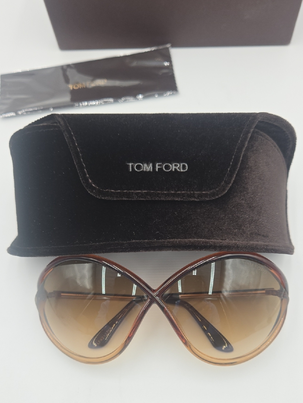Tom Ford FT0528 Sunglasses - Dark Brown Frame, Gradient Brown Lenses, 70 mm Lens